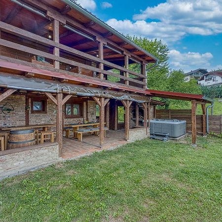 Holiday Home Primus Ястребарсько Екстер'єр фото